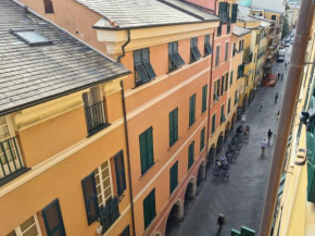 Casetta in Centro, a Chiavari, by Cinqueterrecoast